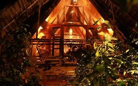 Cinnamon Paradise Nest Room